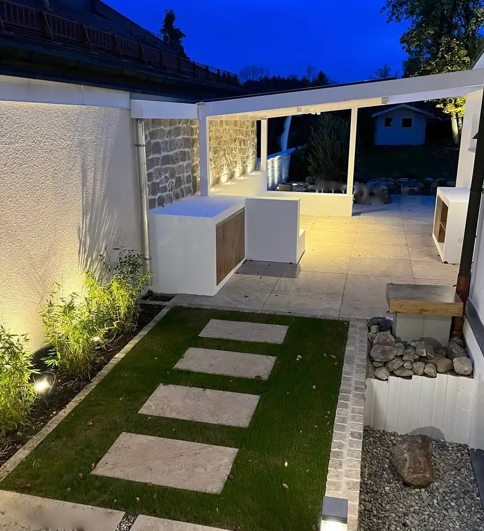 Pergola mit Lounge, Berg